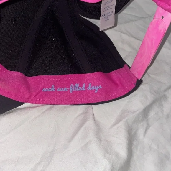 Ivivva hat - Picture 9 of 12